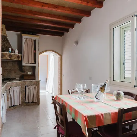 Andrea's House アパート